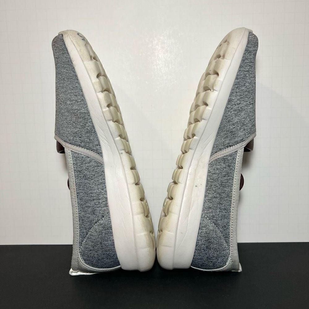 Womens SKECHERS GOwalk Joy Soft Take Gray Slip On Shoes / Size 8 - Picture 6 of 8